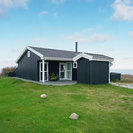 3 Bedroom Awesome Home In Hjorring Hjørring